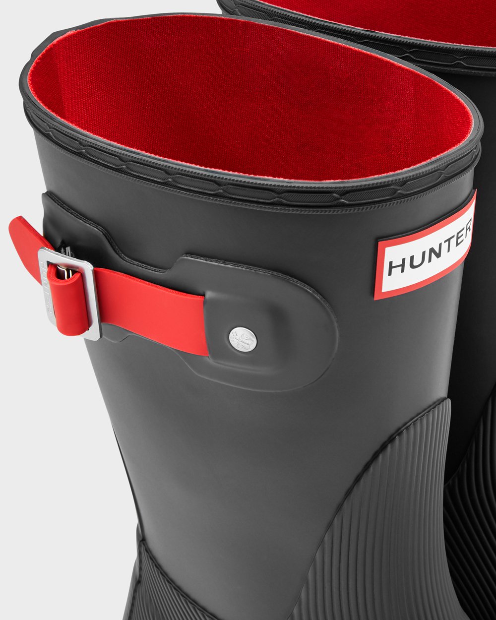 Womens Short Rain Boots - Hunter Original Flat Heel Calendar Sole (52TVQSYLC) - Black/Red